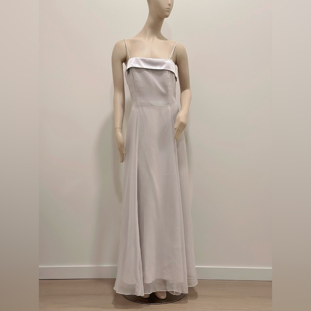 Vintage Silver Satin Dress – Size 11-12